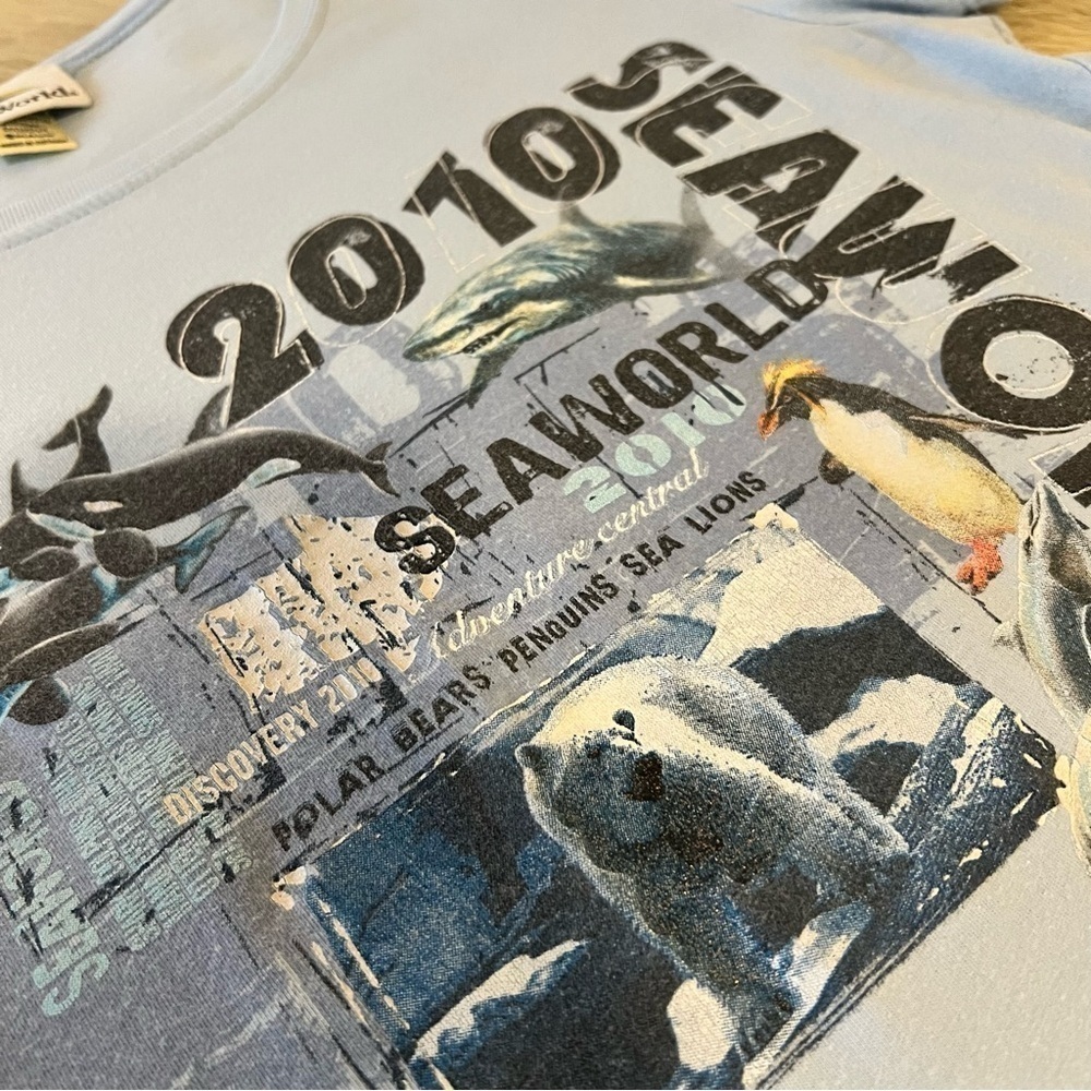 Y2K SEA WORLD 2010 Souvenir T-Shirt Shirt Sleeve Light Blue Shamu Whale S - Picture 3 of 8